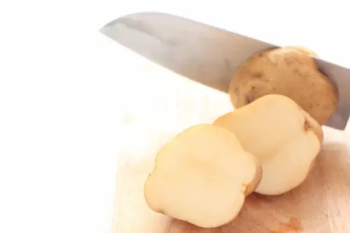 http://mortadellahead.com/wp-content/uploads/2022/09/a-chef-knife-cutting-potatoes.webp