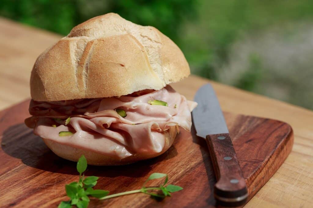 eat in Bologna - Mortadella