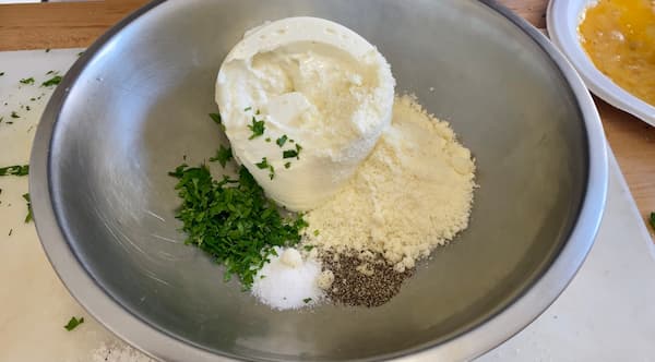 making ricotta mixing for eggplant involtini