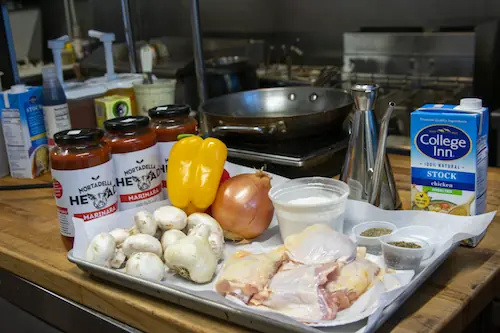 the ingredients for this chicken cacciatore recipe