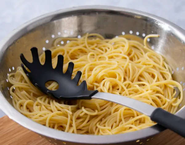how to drain spaghetti