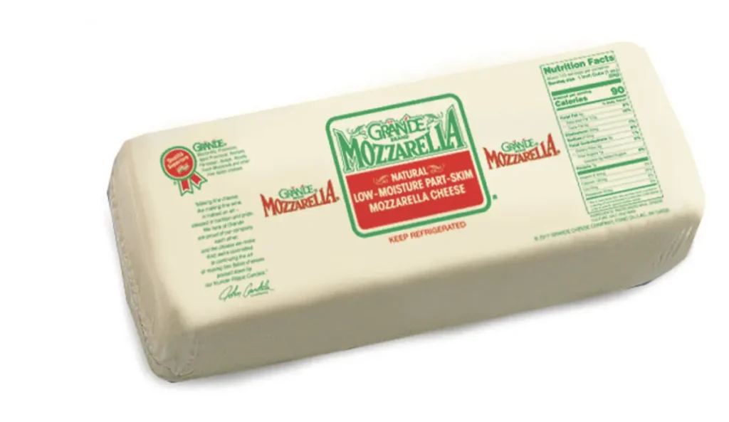 Cups of Mozzarella Cheese: Understanding Quantity in a Pound