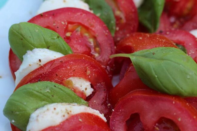 detail of a simple caprese salad