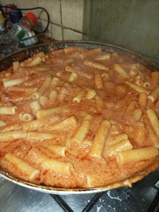 cooking pasta in fumè sauce