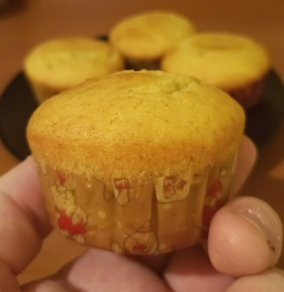 Irresistible Greek Yogurt Muffin Recipe: Swift & Delectable Bites