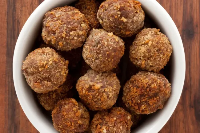 Crispy meatballs