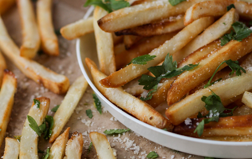 Garlic Parmesan Fries Recipe - Best Dishes to serve