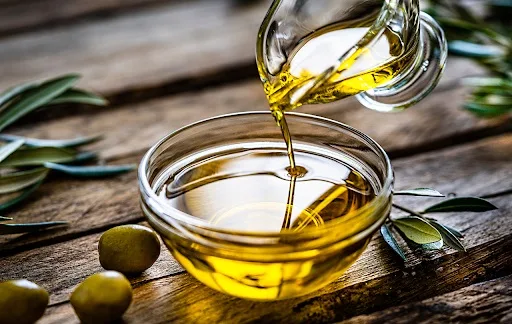 olive oil and lemon juice-oil