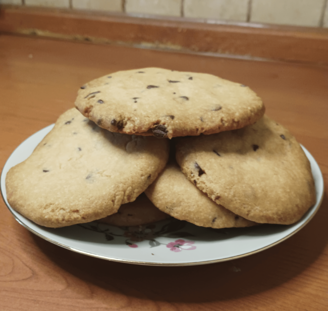 easy chocolate chip cookies-min