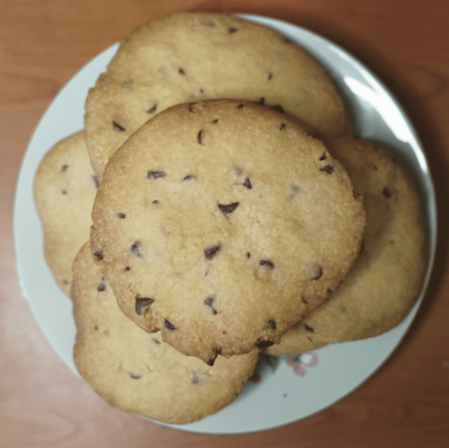 soft chocolate chip cookies without brown sugar-min