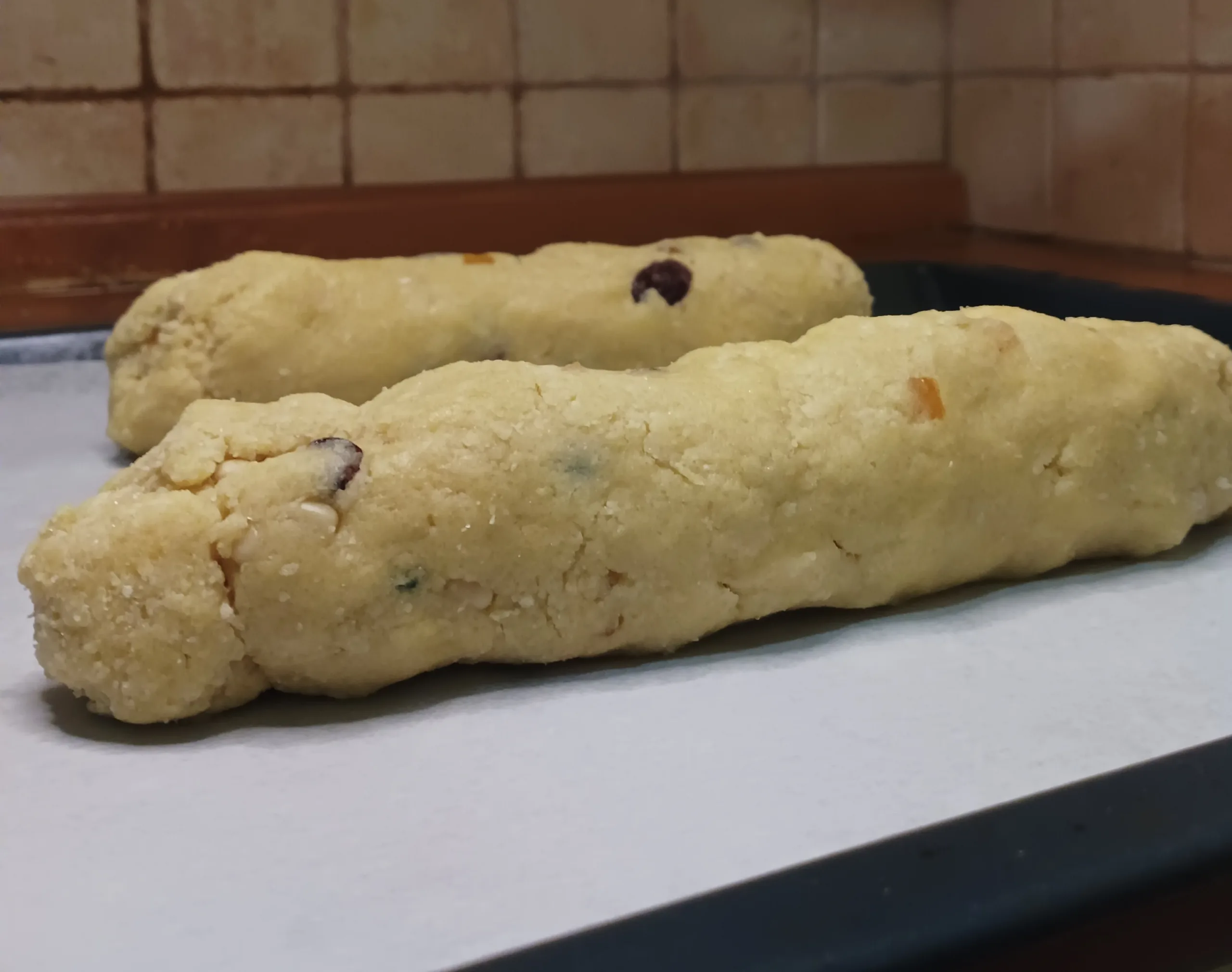 christmas almond cookie dough