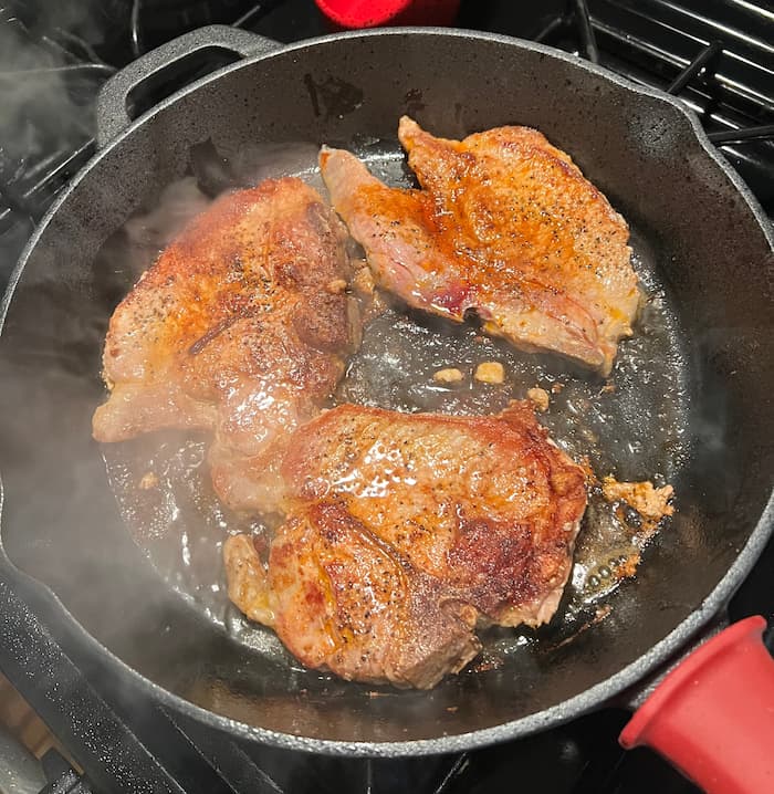 Easy Pan Seared Cast Iron Skillet Pork Chops Recipe - Mortadella Head