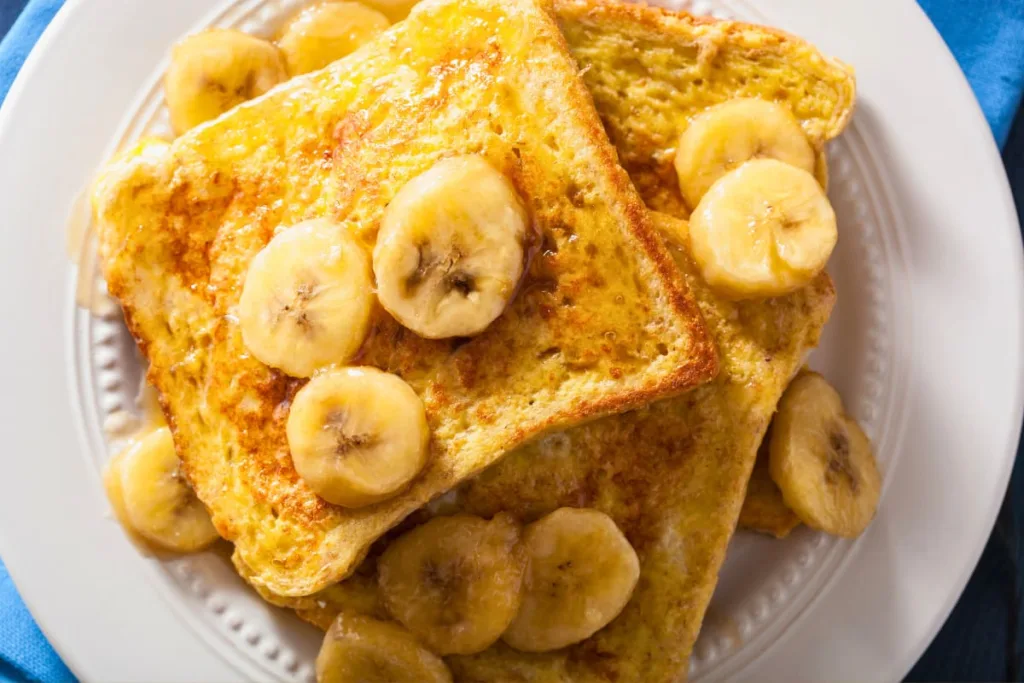 romantic breakfast ideas for him -french toast with caramelized bananas breakfast