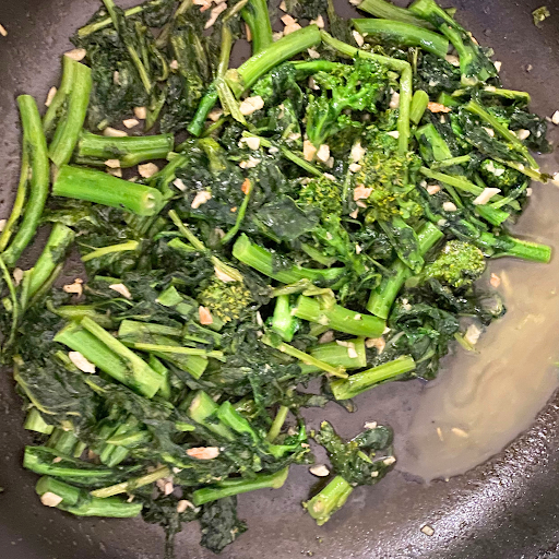 broccoli rabe on pan