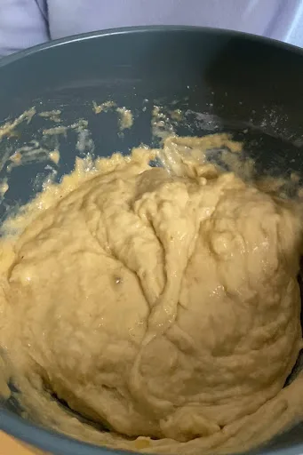 how thick should banana bread batter be-mastering the mix