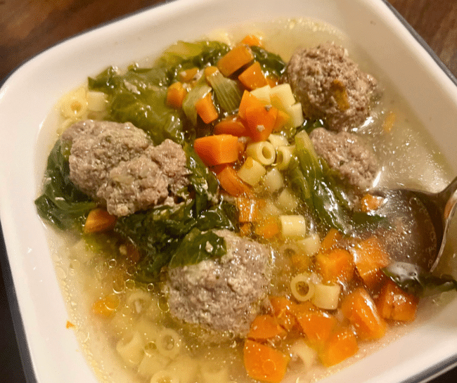 Italian soup-serving