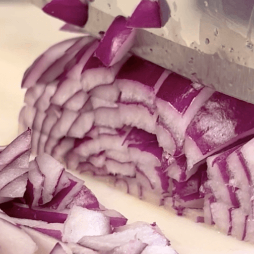 how long does a cut onion last in the fridge-Step 7
