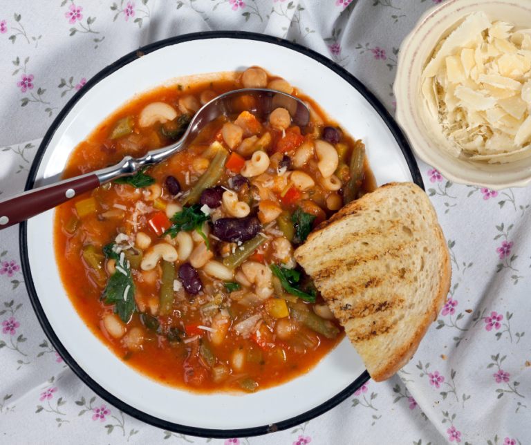 pasta fagioli vs minestrone