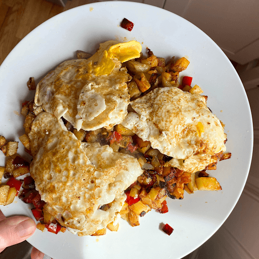 sauteed potatoes with onions-sauted potato onion peppers with eggs