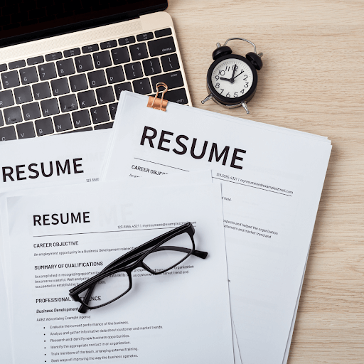Tips to Stand Out in a Restaurant Interview