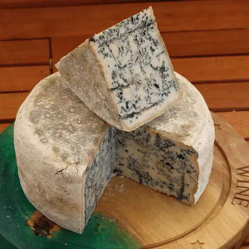 What Happens When You Freeze Gorgonzola