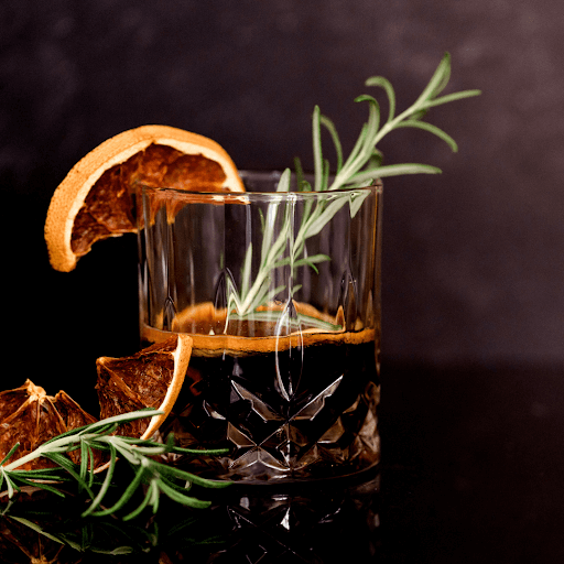 Whiskey Lovers This Holiday Season